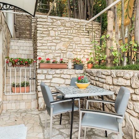 Luxury 1 Bedroom Apartment In Rabac Eksteriør billede
