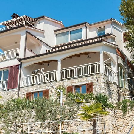Luxury 1 Bedroom Apartment In Rabac Eksteriør billede