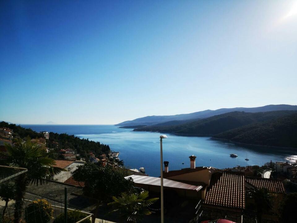 Luxury 1 Bedroom Apartment In Rabac Eksteriør billede
