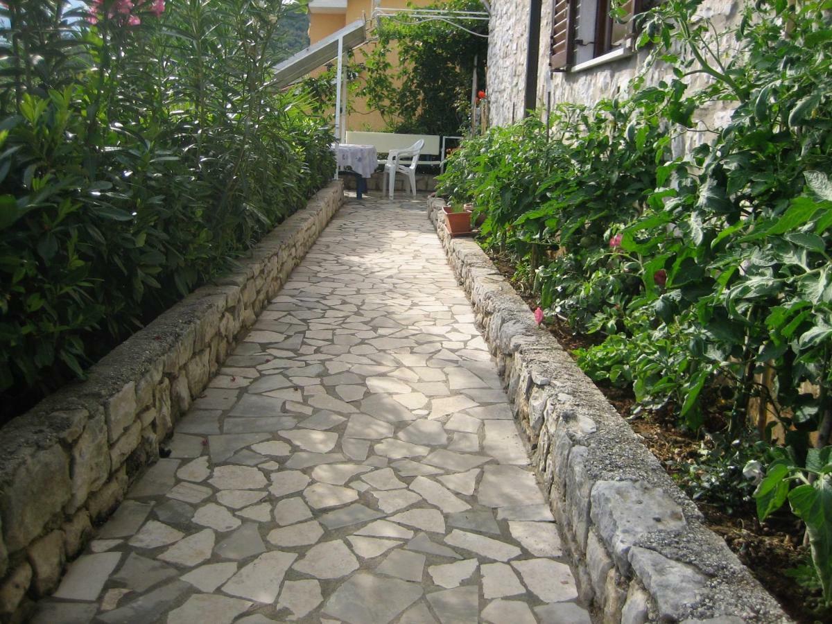 Luxury 1 Bedroom Apartment In Rabac Eksteriør billede