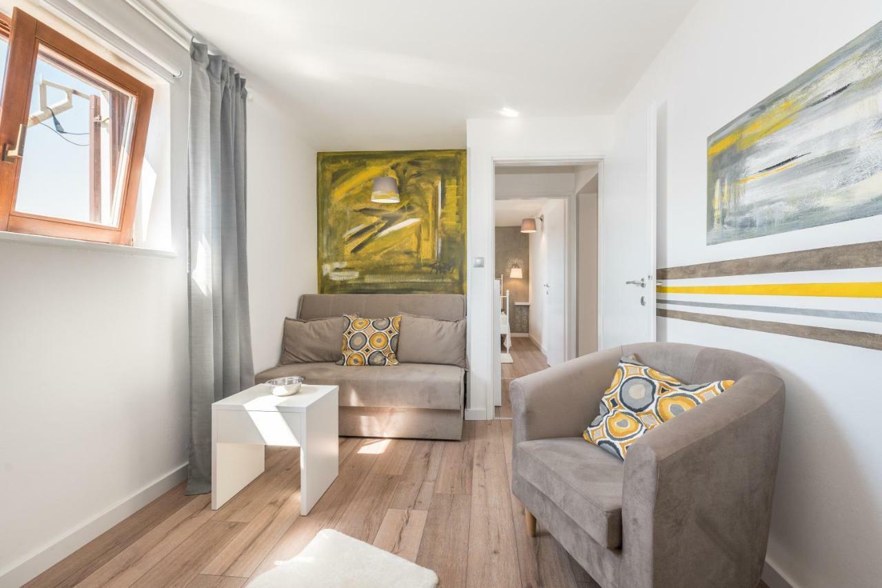 Luxury 1 Bedroom Apartment In Rabac Eksteriør billede