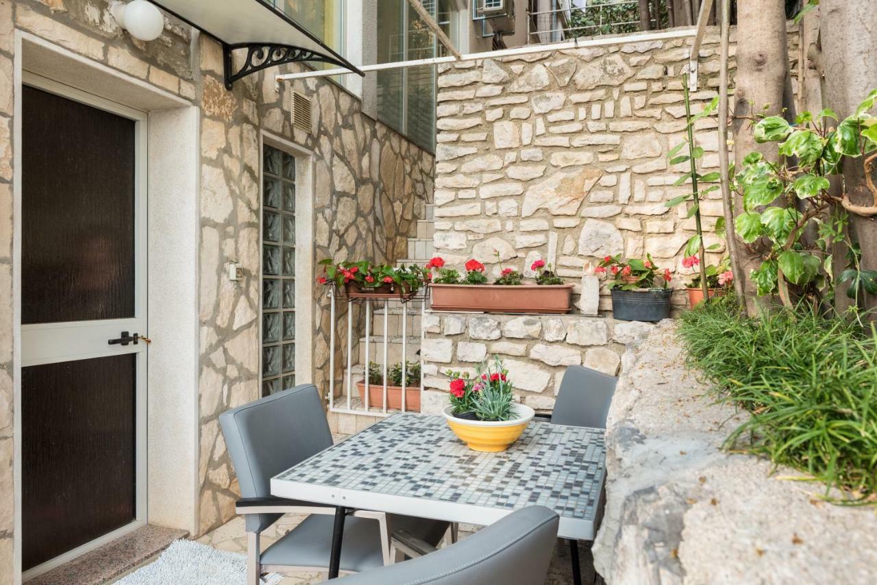 Luxury 1 Bedroom Apartment In Rabac Eksteriør billede